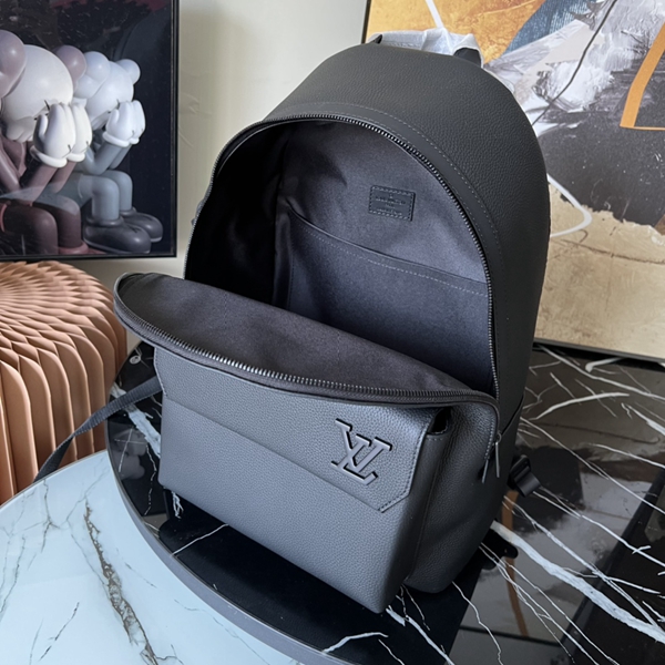 ルイヴィトンバッグ着用イメージ